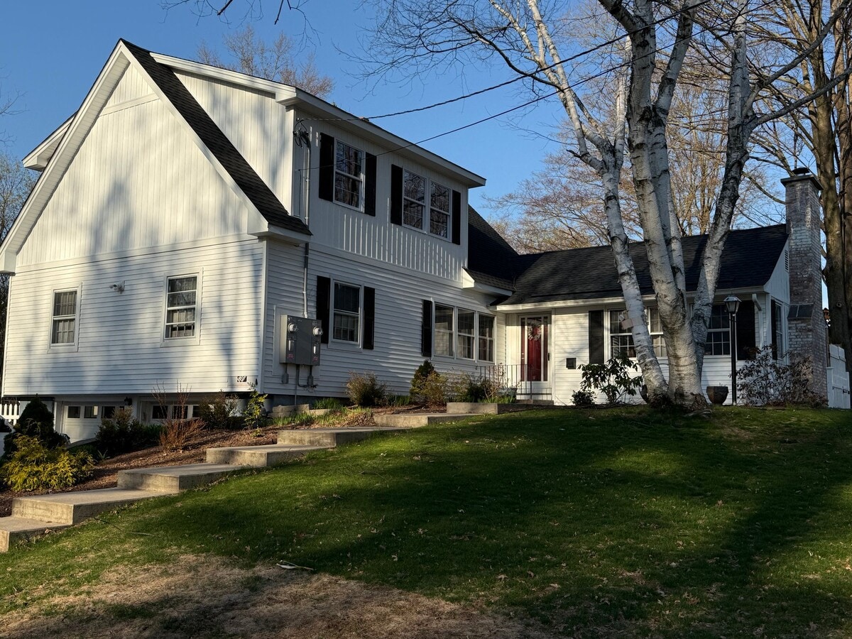 Photo - 265 Lincoln St