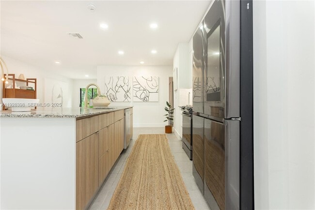 Photo - 14000 NE 16th Ct