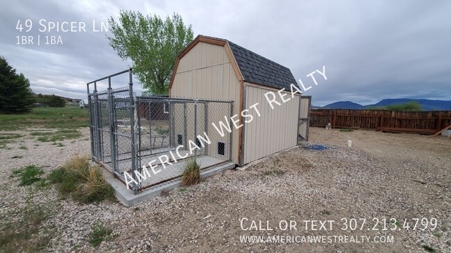 Photo - 49 Spicer Ln