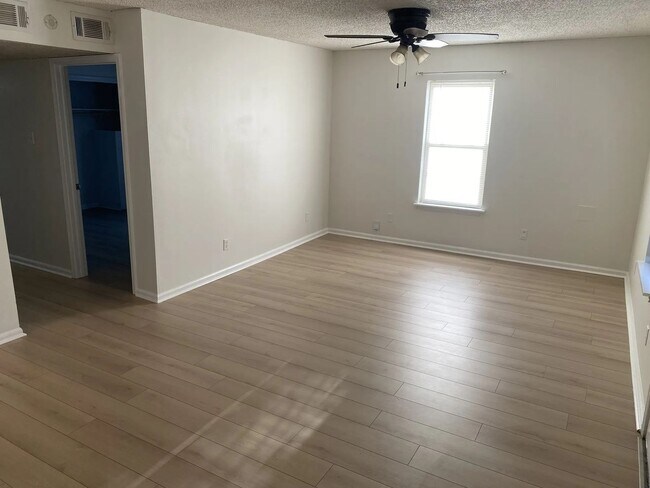 Photo - 2BR Home in Port Allen | Garden District of West Baton Rouge