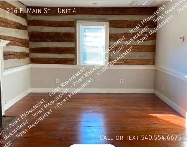Photo - 216 E Main St Unit 4