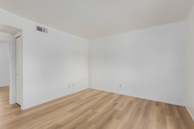 Photo - 11350 W Tennessee Ave Unidad 11350 w Tennessee Ave