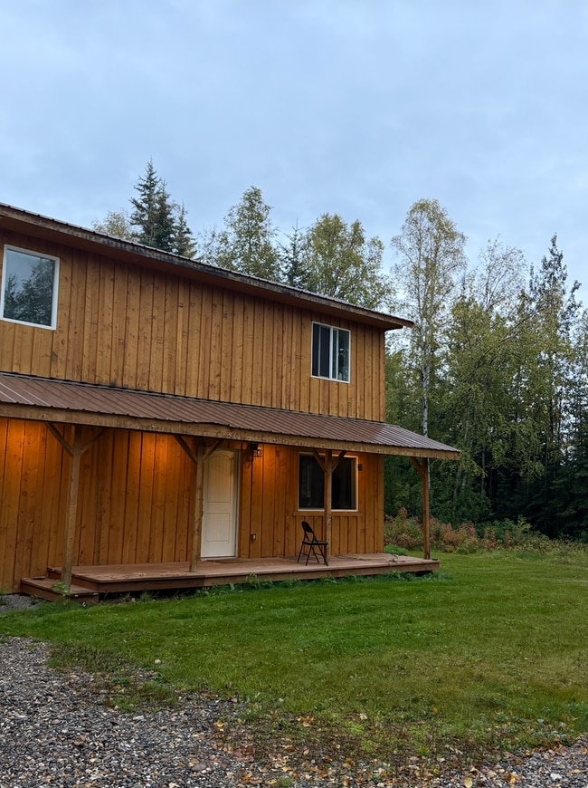 Building Photo - 2498 Schutzen St