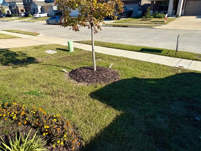 Photo - 2358 Aspen Hl Dr Unit 1