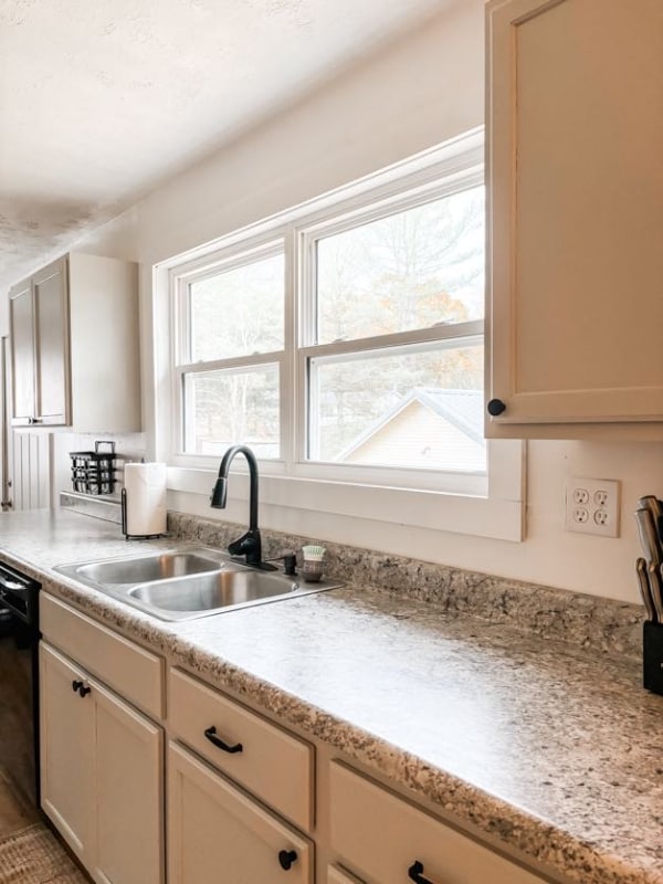 Photo - 1006 W Broadway St