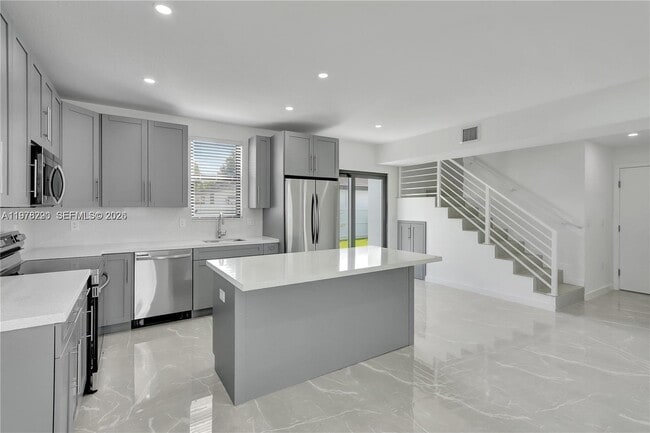 Photo - 18455 SW 117th Ct