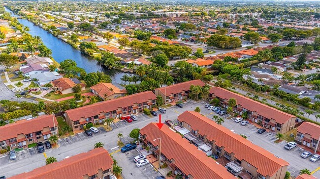 Photo - 1911 SW 107th Ave Unit 1009