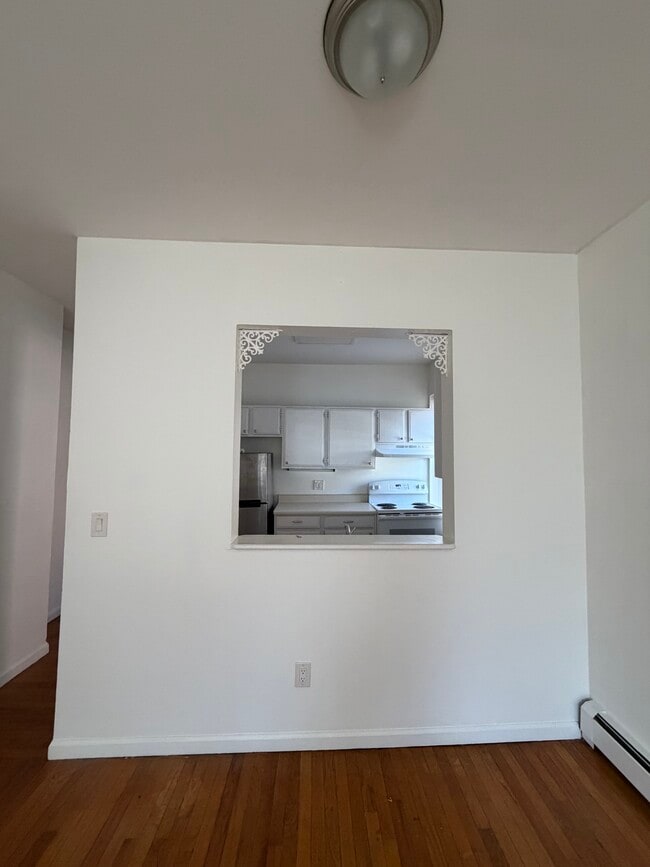 Photo - 6 N Clover St Unit 1