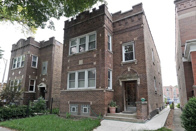 Building Photo - 3725 N Bernard St