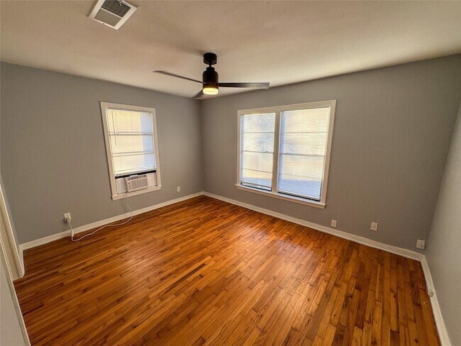 Photo - 1326 W Shepherd St Unidad 1328