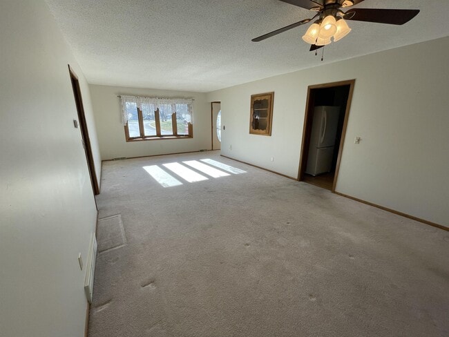 Photo - 1608 Mitchell Dr