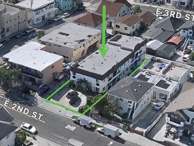 Photo - 2022 E 2nd St