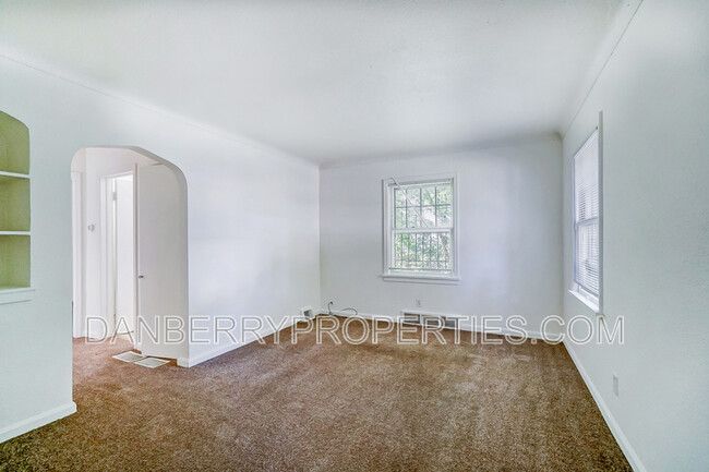 Photo - 1132 Brookley Blvd
