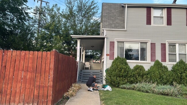 Photo - 5649 N Mason Ave Unit 1A
