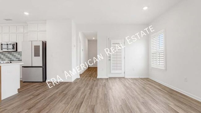 Photo - 247 Stagerbush St