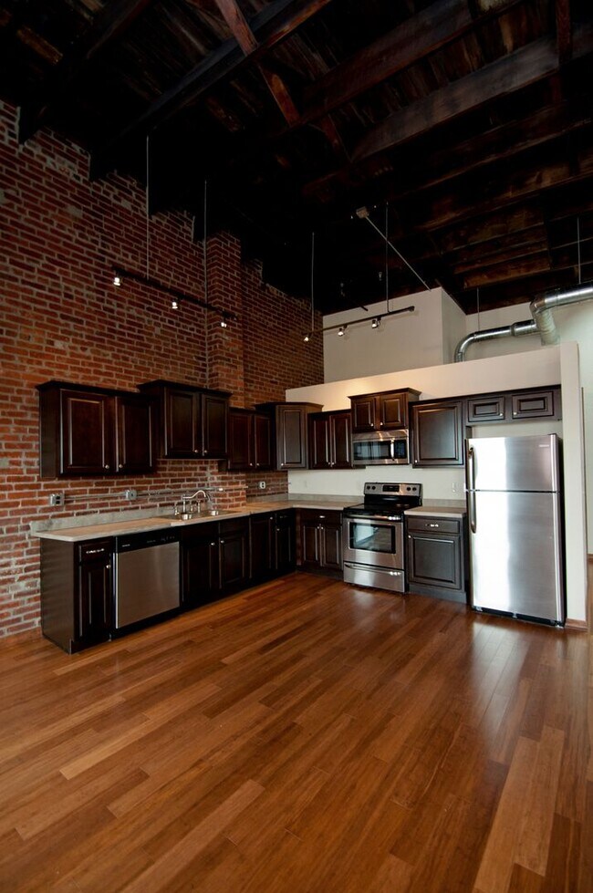 Photo - Union Biscuit Warehouse 207 Unidad UB 208