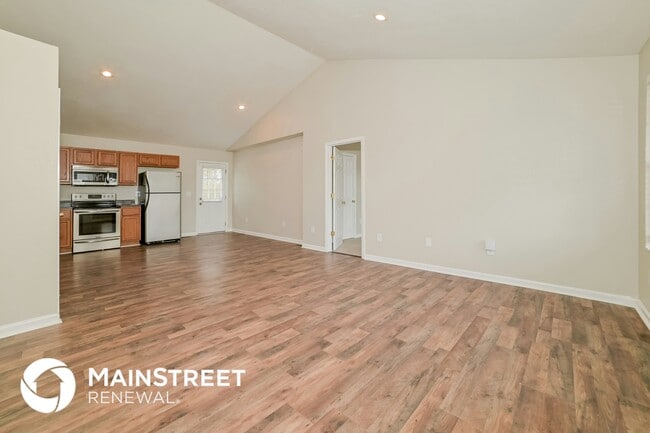 Photo - 187 Sandy Cir