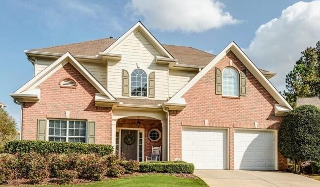 Building Photo - 2020 Chelton Way SE