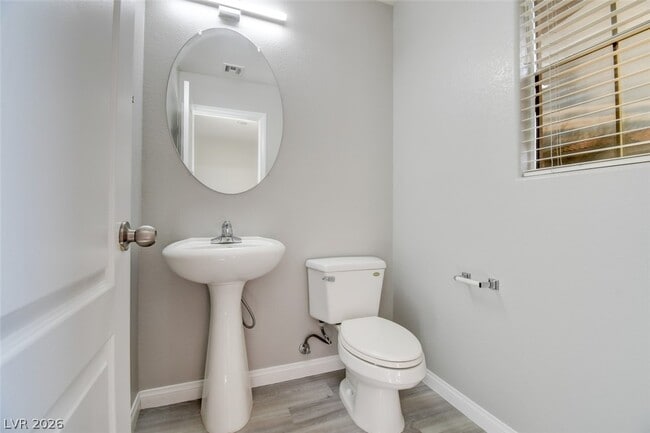 Building Photo - 536 Mayfair Walk Ave