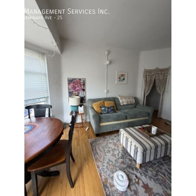 Building Photo - 3755 N Seminary Ave Unit 2S