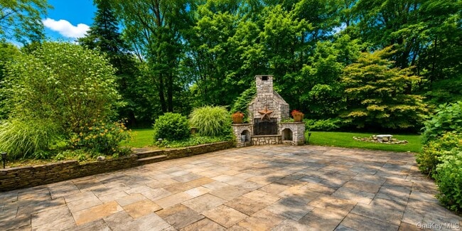 Photo - 9 Orchard Cir