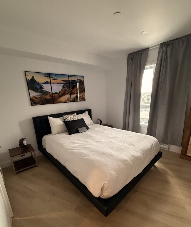 Photo - 2947F Rue du Grand Voyer Unité SI ID1519875P