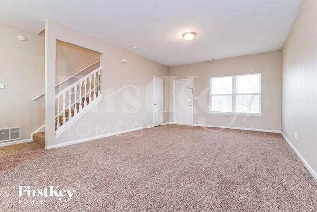 Photo - 2496 Woodfield Blvd