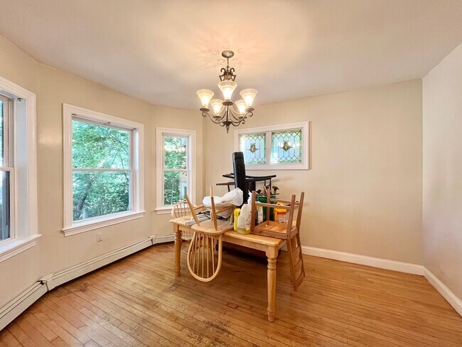 Photo - 19 Park View St Unit 1