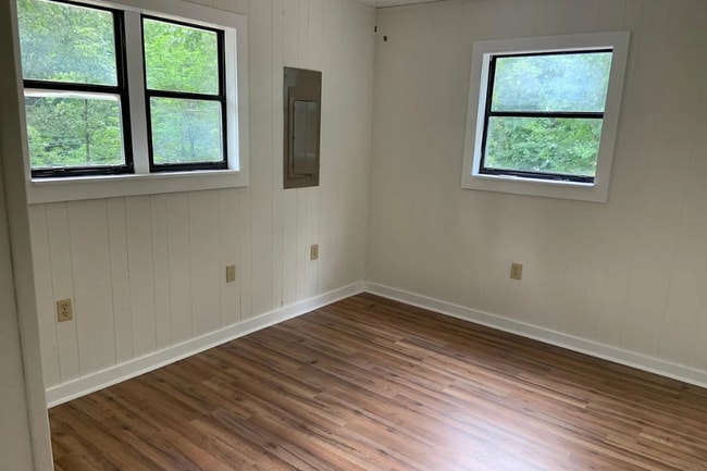 Photo - 407 Pless Rd Unit A