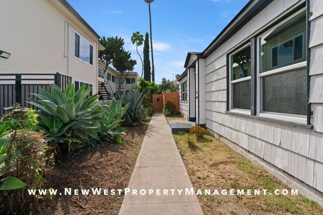 Photo - Recently Renovated University Heights 2 Bed 1 Bath with 2 off-street parking spaces! Pet OK!
