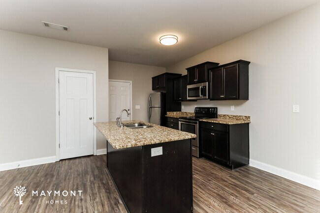 Photo - 1004 Allegiance Dr