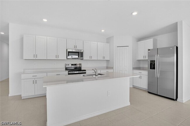 Photo - 11621 Savanna Lks Blvd