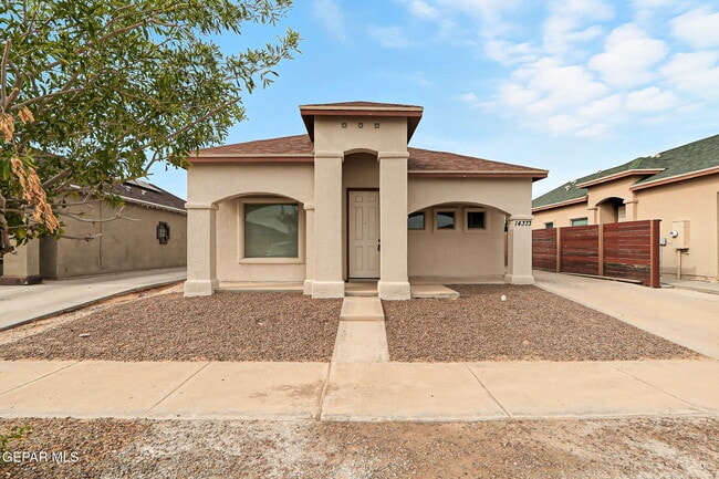 Building Photo - 14373 Tobe Davis Dr Rental