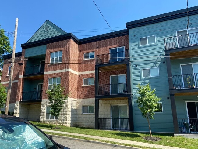 Photo - New Windsor Flats