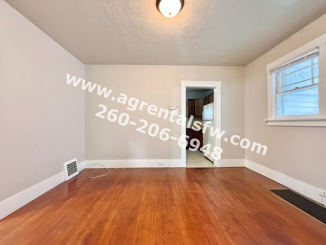 Photo - 2006 Drexel Ave