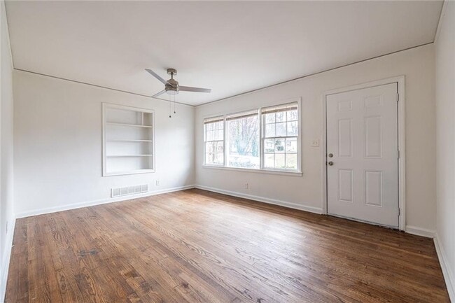 Photo - 2986 Belvedere Ln