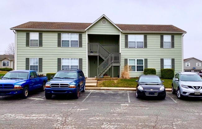 Building Photo - 831 Rosewood St Unit # B