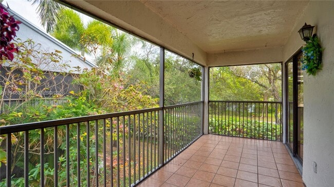 Photo - 905 N Franklin Ave Unit 905L