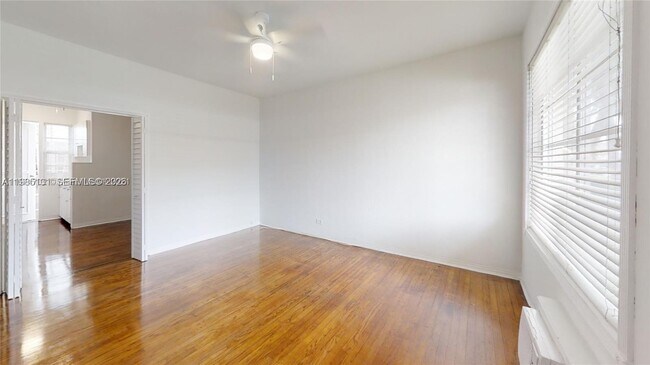 Photo - 639 12th St Unit 3