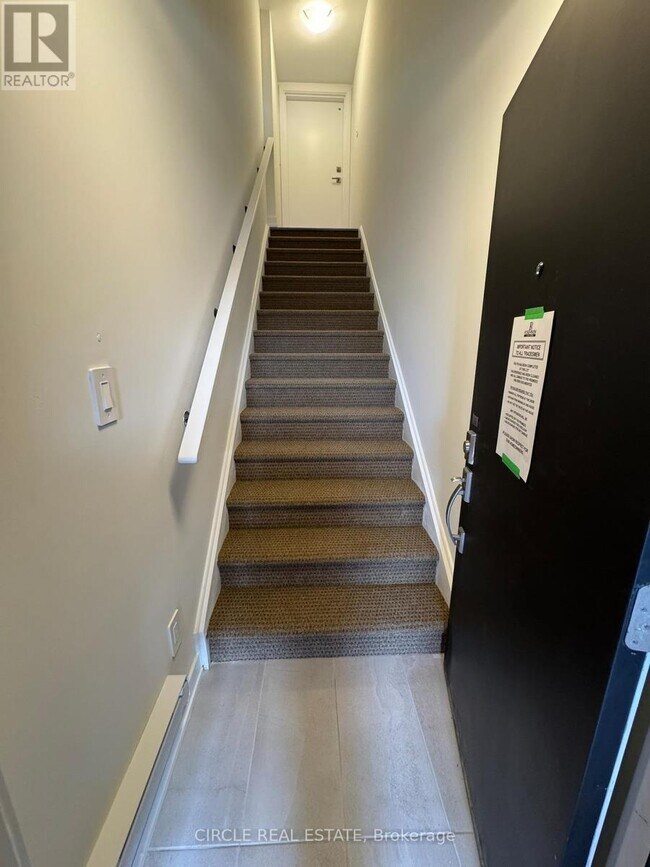 Photo - 35 Romilly Ave