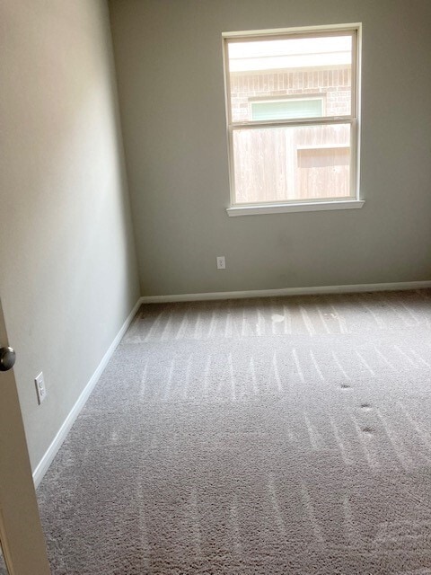 Building Photo - 2643 Dry Creek Dr