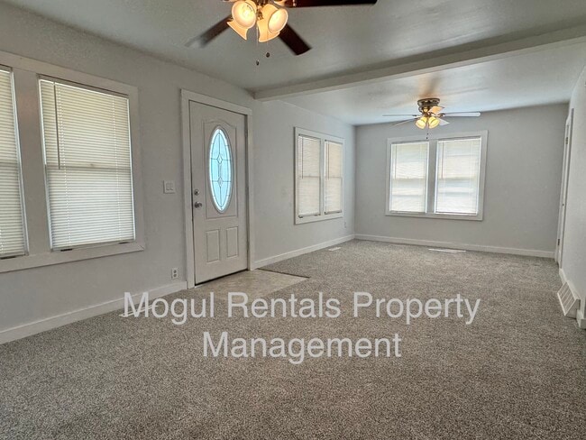 Photo - 1401 S Anna St