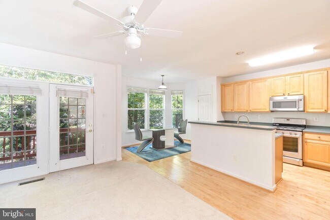 Photo - 1304 S Washington St