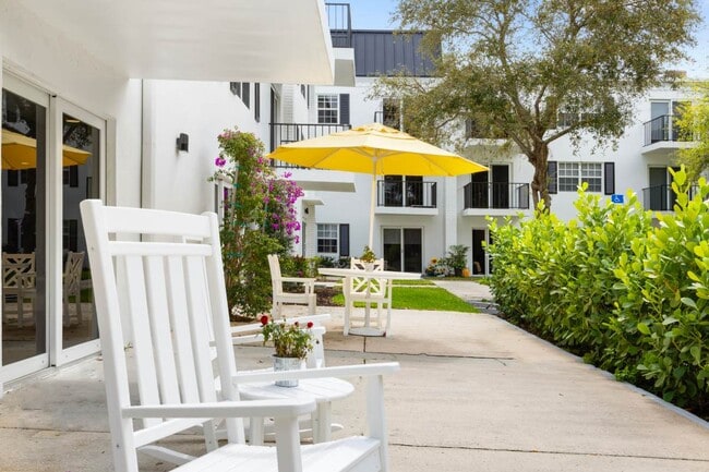 Photo - Independence Hall Senior Living