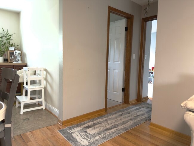 Photo - 1202 E Ardyce Ln Unit APT 1