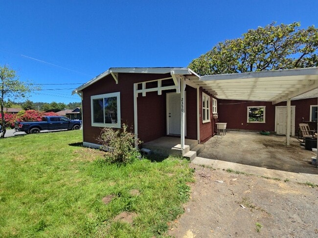 Photo - Studio cottage near Cal Poly Humboldt offers remodeled interior