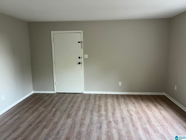 Photo - 3350 Altamont Rd S Unidad E6