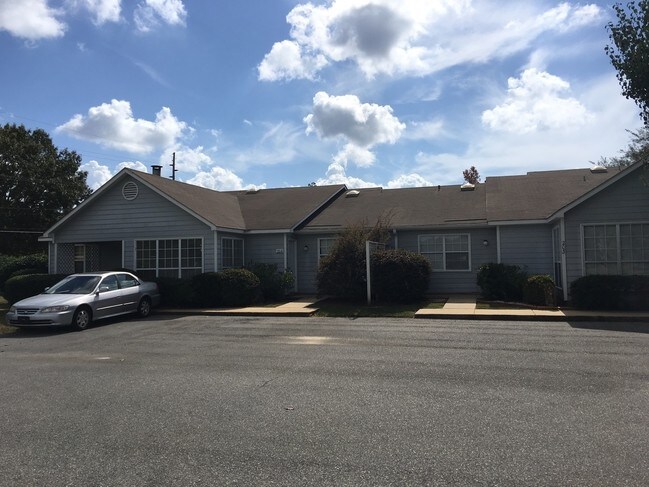 Photo - Windmere Condominiums