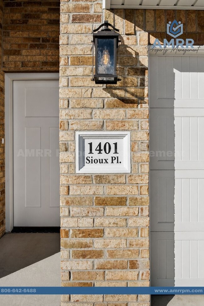 Photo - 1401 Sioux Pl