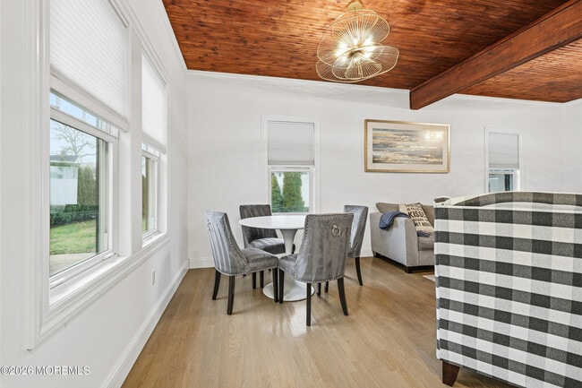 Photo - 505 Laurel Ave